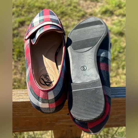 NWOT Trary Loafers size 6 - Picture 5 of 5